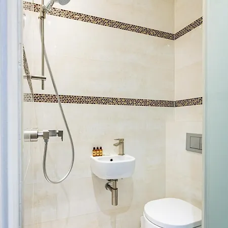 Place Vendome - Opera - Louvres - 3 Bedrooms Apartment *