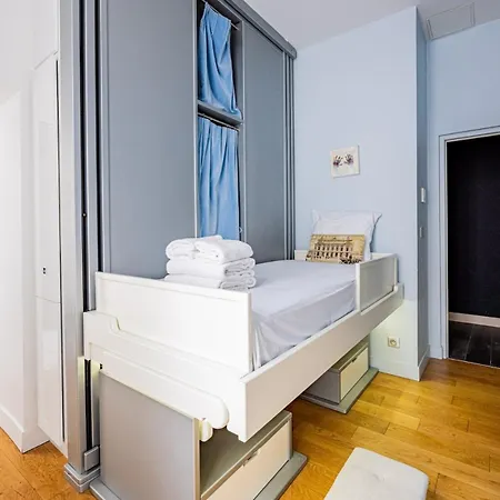 Place Vendome - Opera - Louvres - 3 Bedrooms Paris